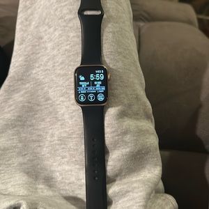 Apple Watch Series 5